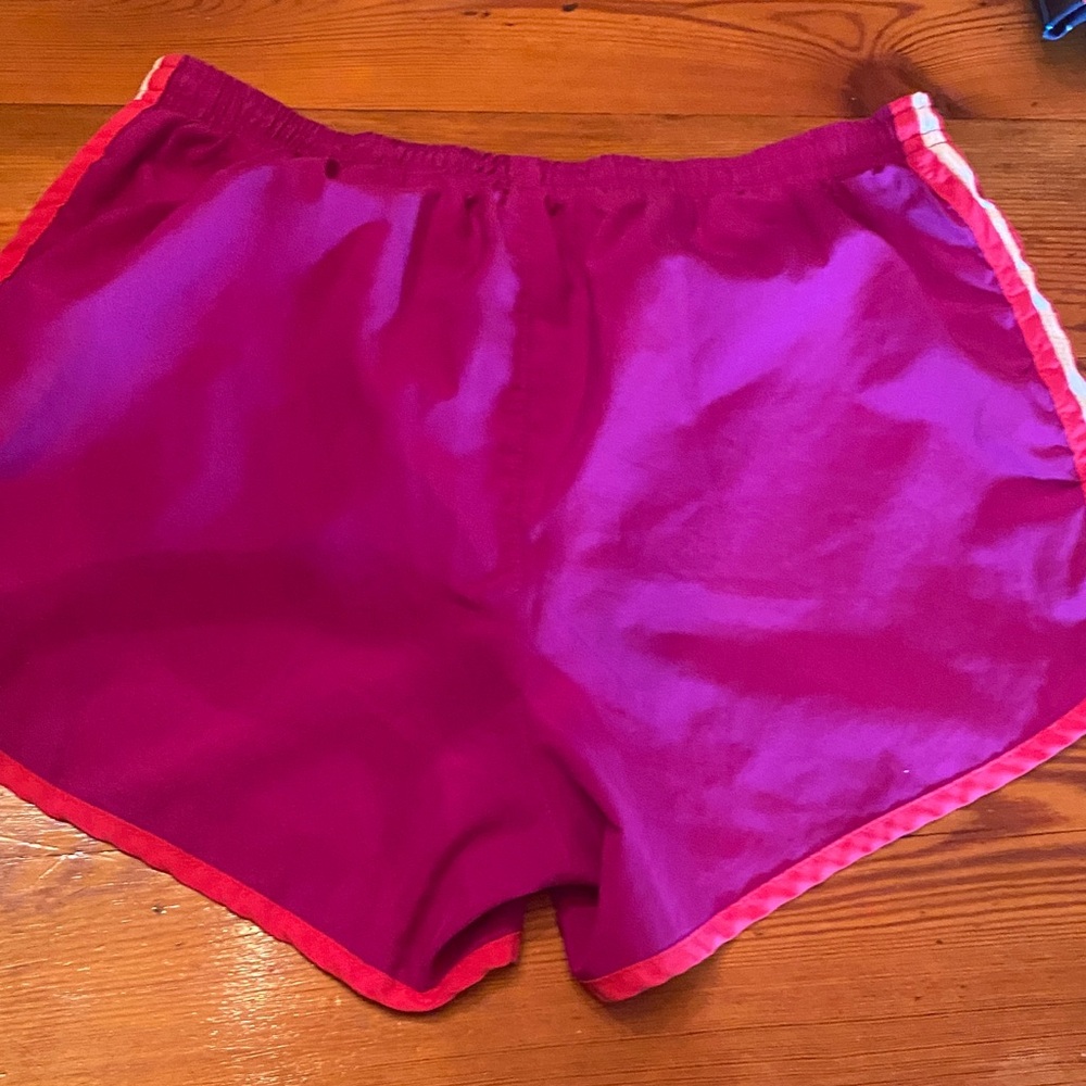 Nike Women's Fuchsia Athletic Shorts - Picture 4 of 4